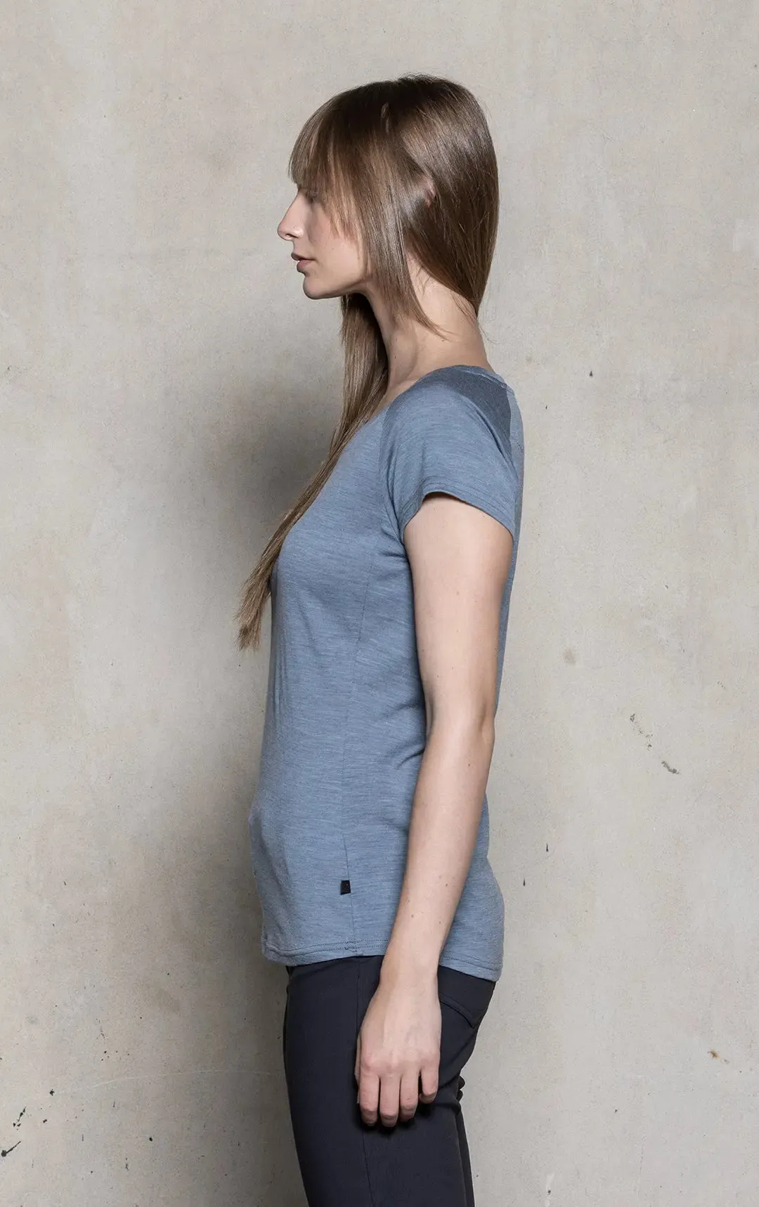 180GSM MERINO CAP SLEEVE TEE