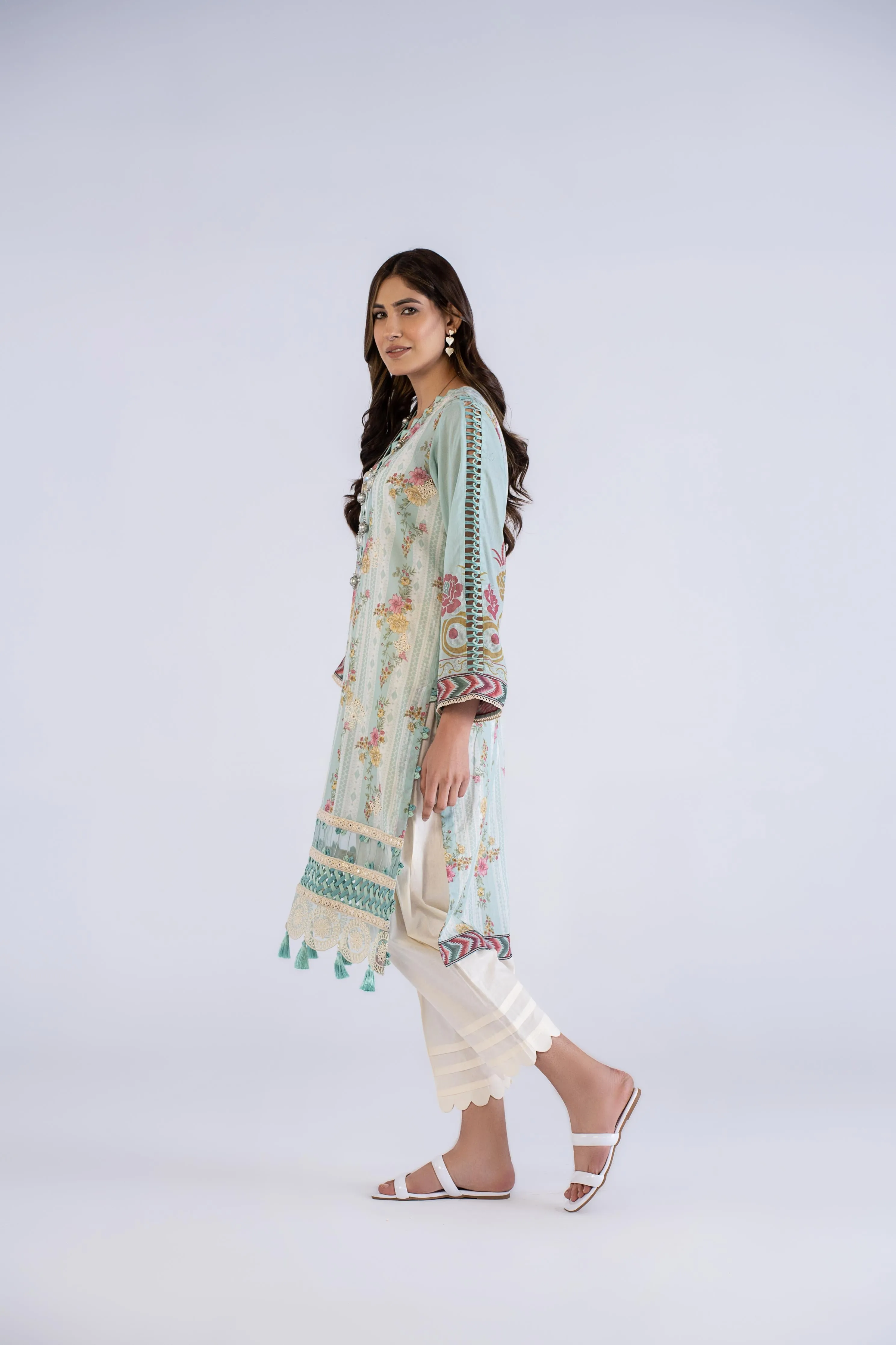 2PC Embroidered Suit - Classic 549