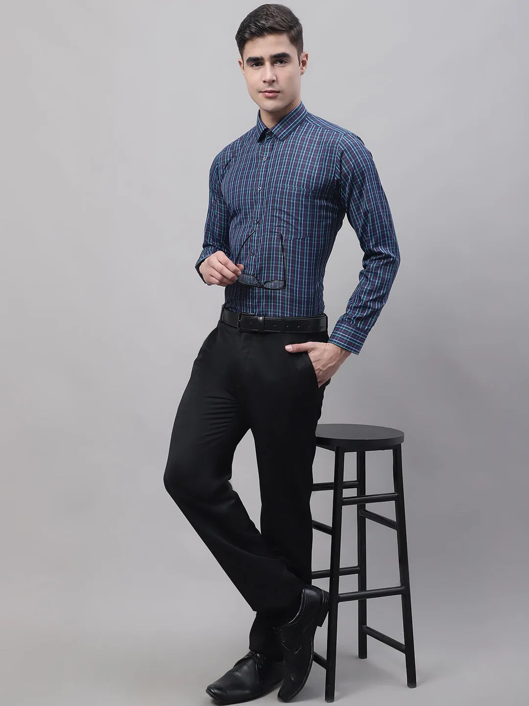 Style Quotient Men Navy Checked Polycotton Regular Fit Formal  Shirt